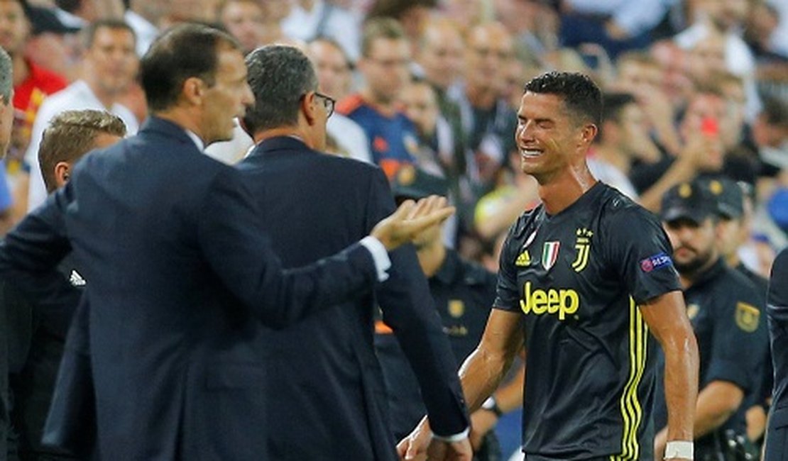 Em estreia pela Juventus na Liga, CR7 é expulso e deixa campo chorando