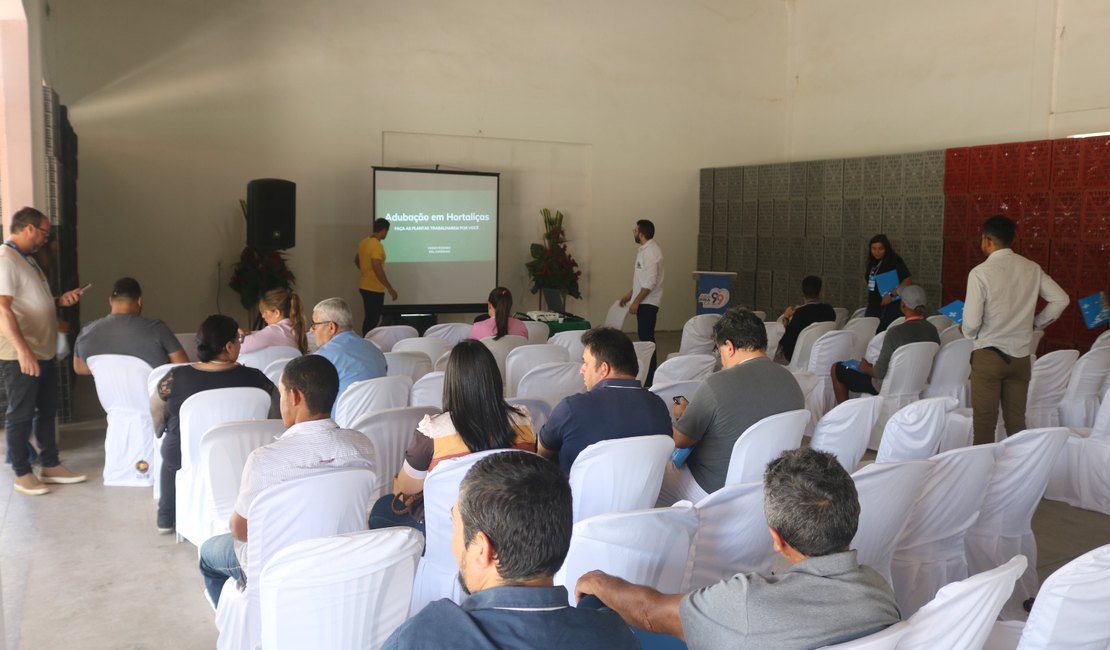 Prefeitura realiza 2º Seminário de horticultura de Arapiraca; assista