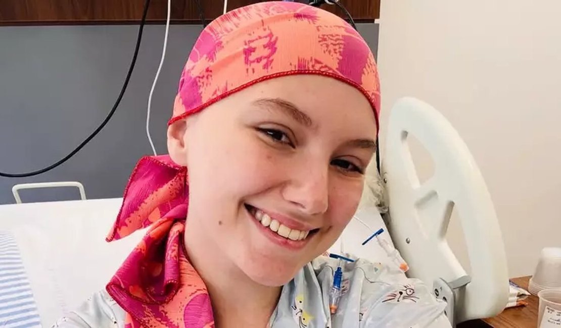 Influenciadora Isabel Veloso é internada na UTI e entubada após transplante