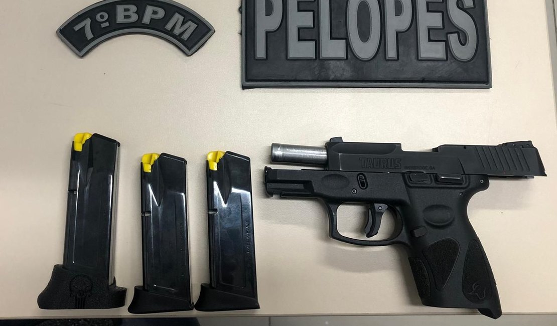 Após briga com vizinhos, homem efetua disparo em via pública e é preso