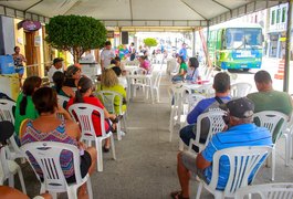Programa Desenrola Brasil atende população no Centro de Penedo até às 14 horas desta terça