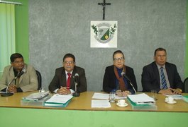 Educação e Saúde são alvo de críticas durante sessão da Câmara de Vereadores