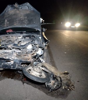 VÍDEO. Gravíssimo acidente termina com morte de motociclista próximo à entrada de Craíbas