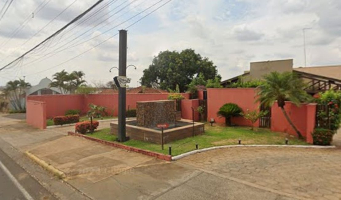 Mulher diz à polícia que fez sexo com pastor e usou drogas com homem que morreu em motel