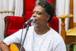 Mateus Aleluia Filho faz show com Orquestra de Tambores no Parque Memorial dos Palmares