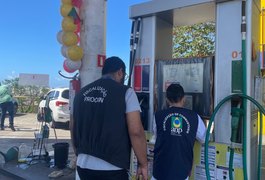 Procon Maceió realiza fiscalização em postos de combustíveis em parceria com a ANP