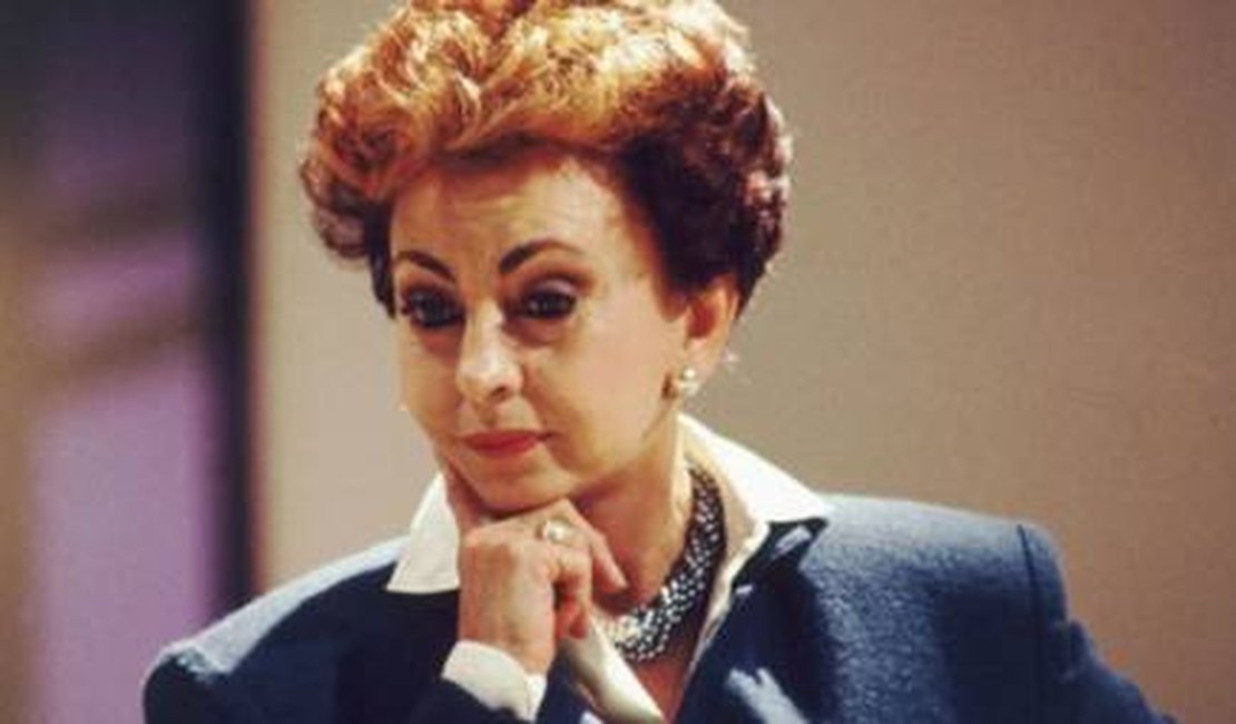 Beatriz Segall está internada em estado grave, em São Paulo