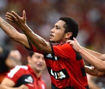 Hernane confirma permanência no Flamengo