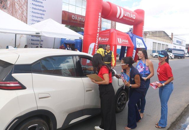 Ação social pré-carnavalesca União Proteção Veicular e Centro Médico Santa Ana