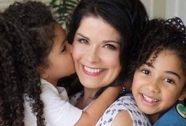 Após dizer que não ama ser mãe, Samara Felippo desabafa novamente sobre maternidade: “Não é linda”