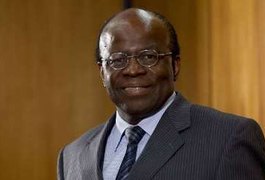 Revista afirma que ex-ministro Joaquim Barbosa poderá ser vice de Marina em 2018