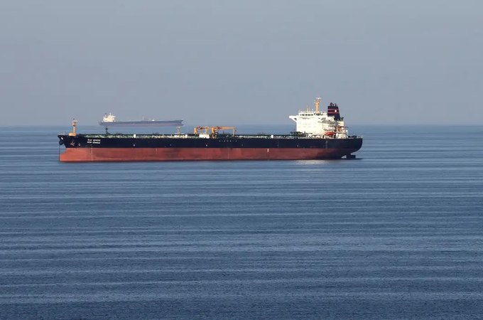 Novos ataques de Israel e EUA ao Irã fazem petróleo disparar