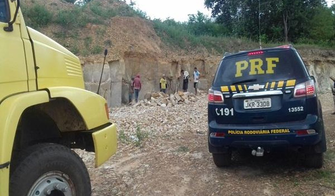 Três suspeitos de extração ilegal de mineral são autuados no Agreste