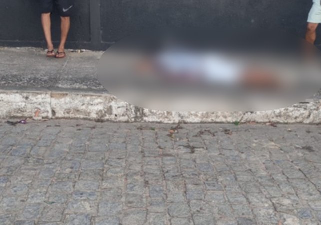 Homem é assassinado em via pública nas proximidades do Mercado Público de Junqueiro