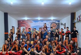 Atletas do Dojo Marcos Paulino embarcam para Maceió em busca de mais um título no XX Campeonato Alagoano de Karatê