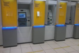 Clientes dos Bancos de Arapiraca reclamam pela falta de dinheiro nos caixas eletrônicos