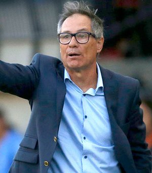 Ariel Holan pede demissão e não é mais técnico do Santos