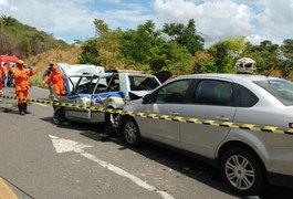 Acidente com três veículos deixa feridos próximo à ladeira do Lindoia