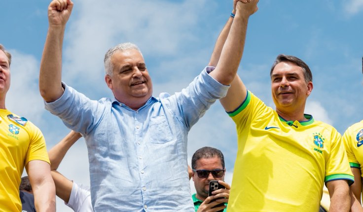 Flávio e Alfredo avançam no Nordeste e são recebidos por multidão em dia histórico para Arapiraca