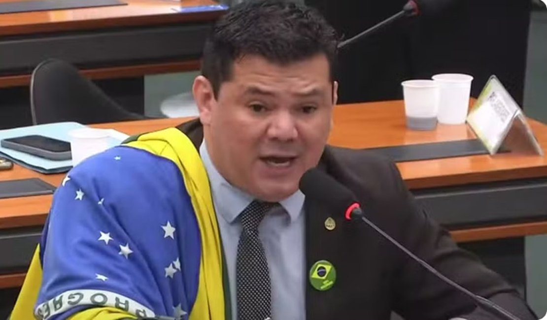 Deputado federal que desejou morte de Lula vira réu após decisão do STF