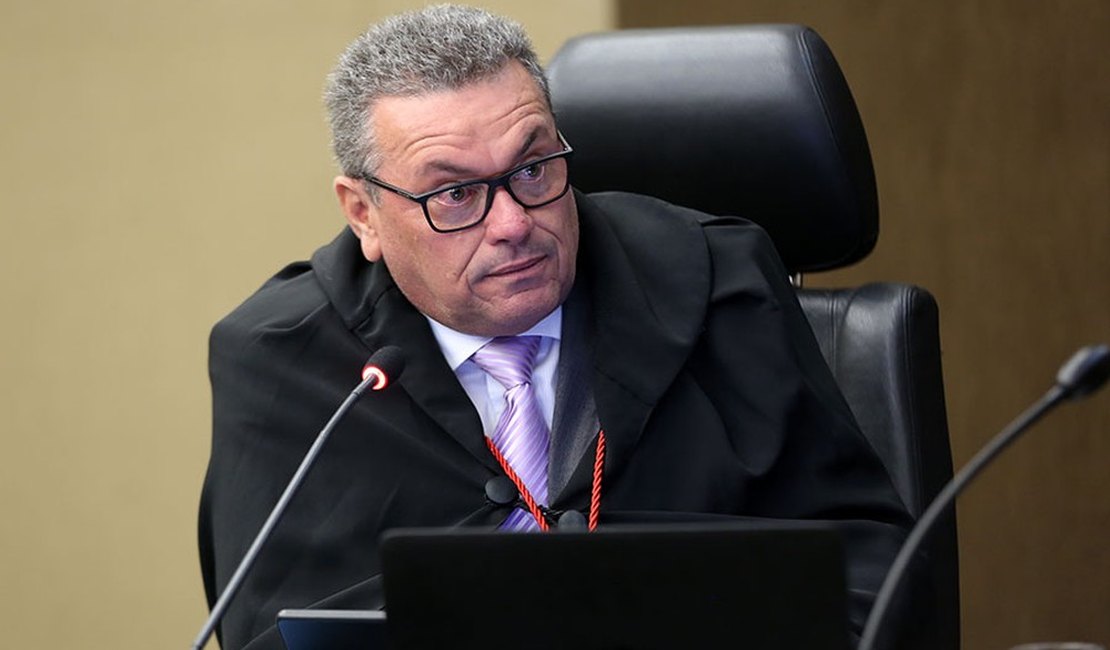 Justiça determina fim da greve de professores de Feira Grande
