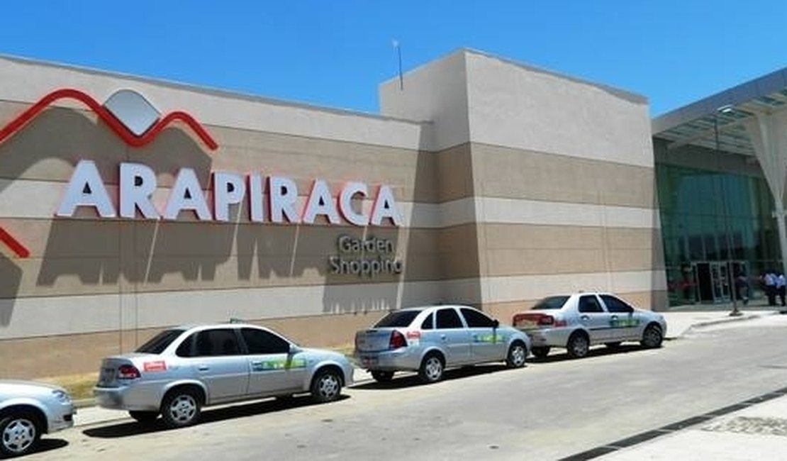 Ano começa com liquidações no Shopping de Arapiraca