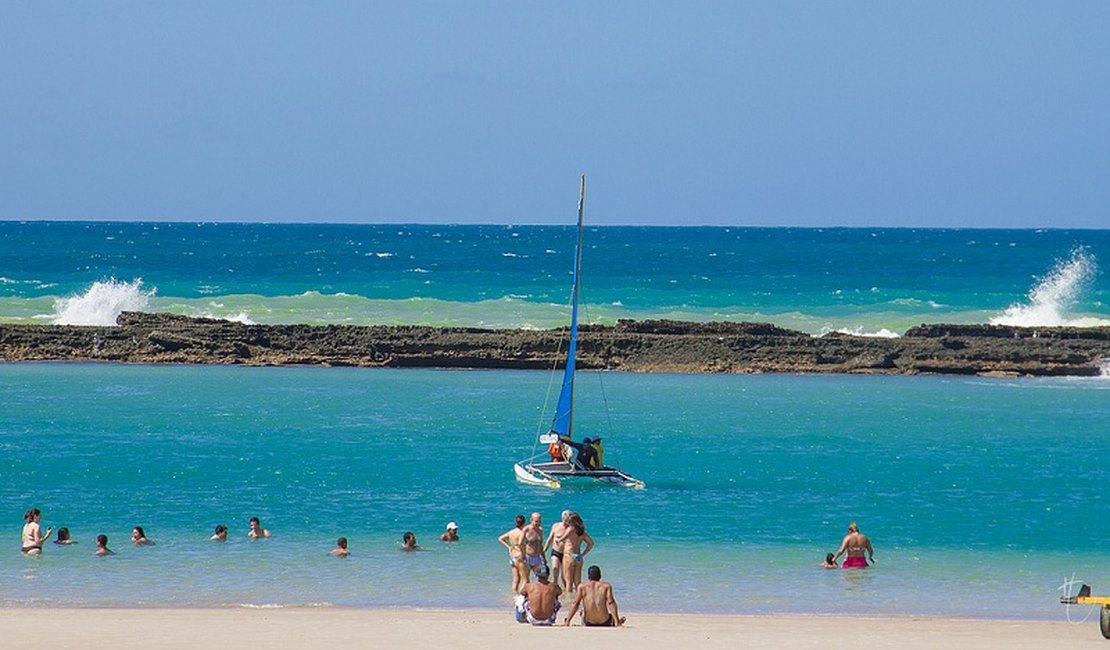 Confira as praias próprias e impróprias para banho na costa alagoana