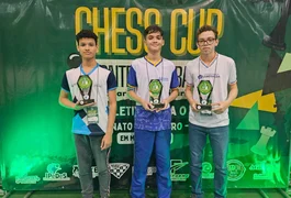 Alunos da rede municipal conquistam vagas para Campeonato Brasileiro de Xadrez 2026