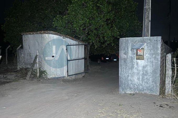 Mulher acamada é morta com tiro no pescoço na propriedade da bica do povoado Pau D'Arco