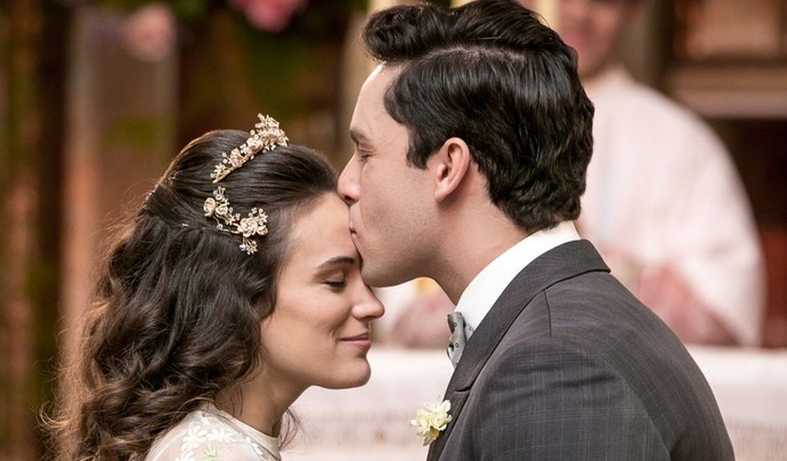 Maria e Celso se casam