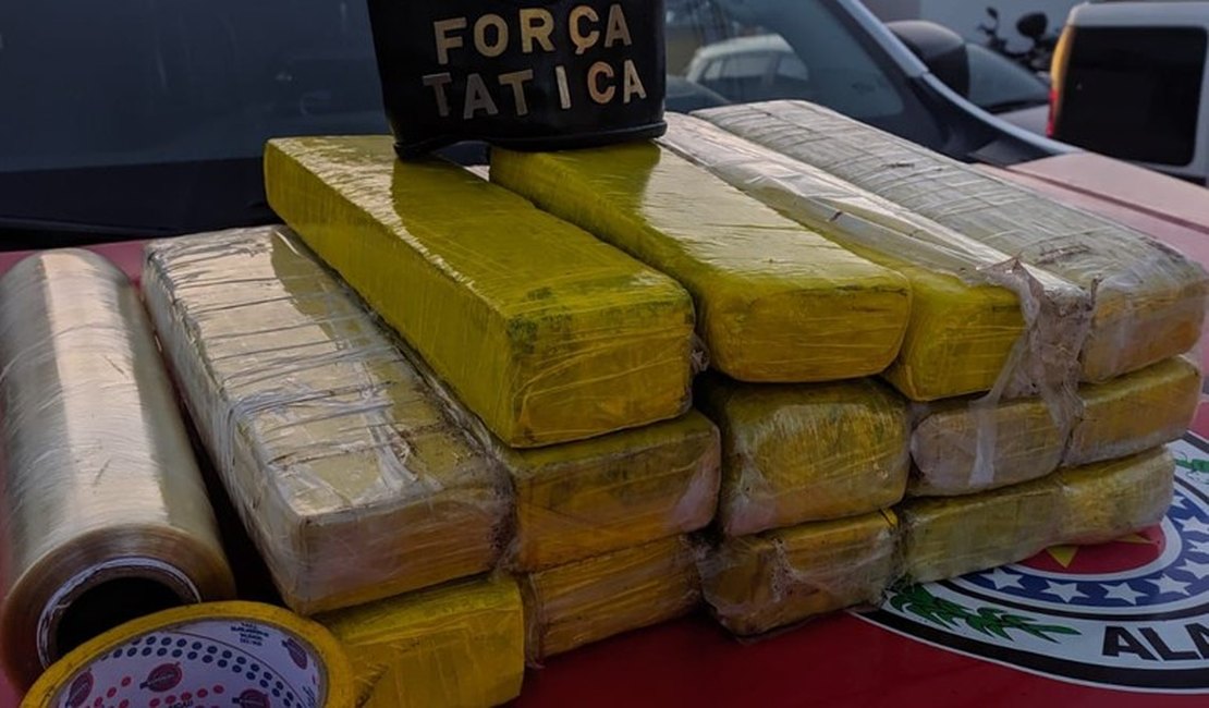 Polícia apreende quase 12 kg de maconha na parte alta de Maceió