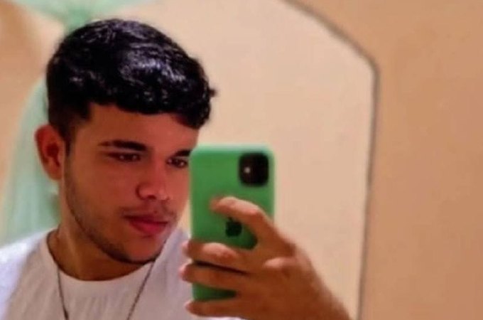 Motociclista morre após colidir contra poste na cidade de Feira Grande