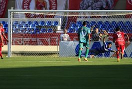 CRB vence o amistoso contra o Coruripe no Estádio Rei Pelé