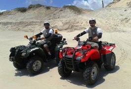 PM realiza policiamento com quadriciclos nas praias alagoanas