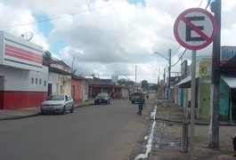 SMTT de Arapiraca faz melhorias de tráfego com proibição de estacionamento em vias da cidade