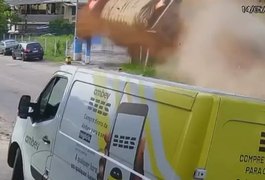 Três pessoas morrem em acidente com caminhão desgovernado no Rio de Janeiro
