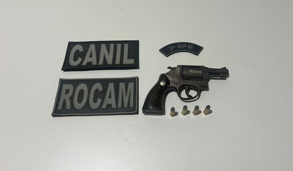 Jovem motociclista é presa após ser flagrada com revólver no Brisa do Lago