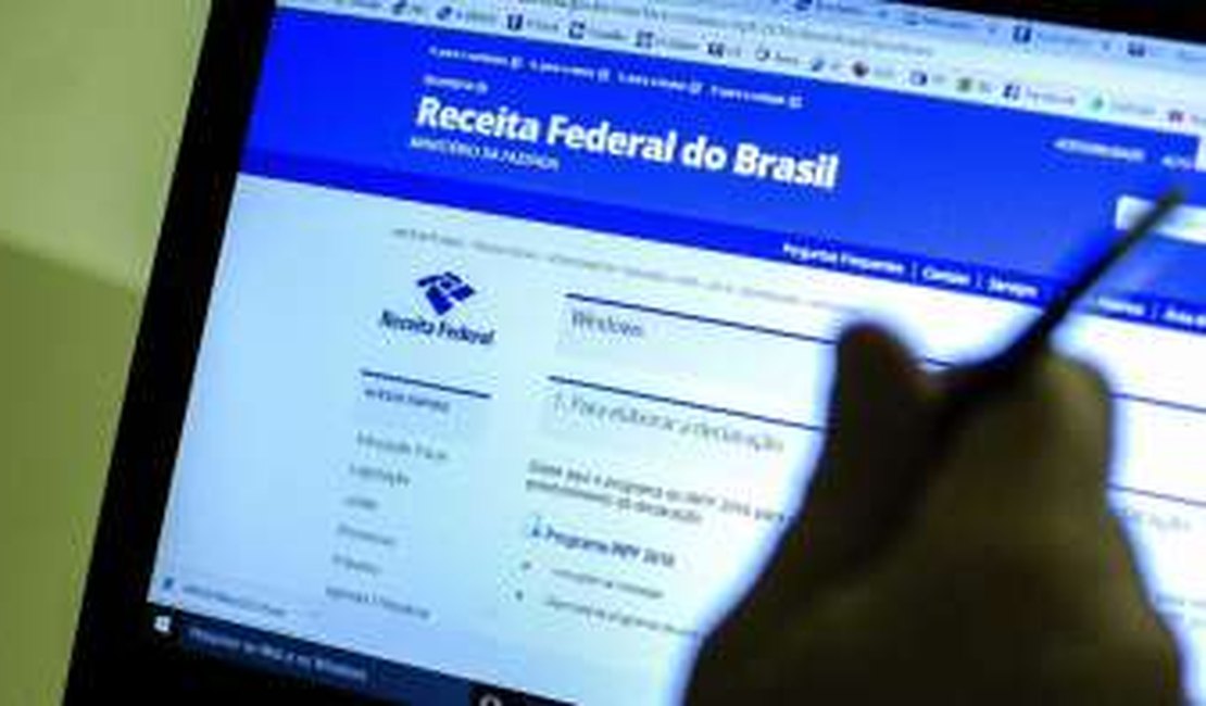 Receita libera restituição de Imposto de Renda nesta segunda-feira