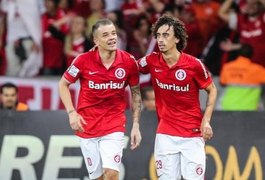 Internacional vence Atlético Mineiro por 3 a 1 e se classifica na Libertadores