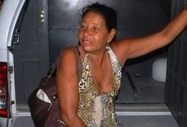 Idosa de 67 anos é presa por suspeita de tentativa de homicídio em Maceió