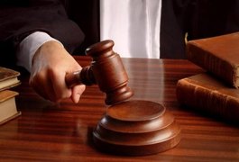 Justiça condena plano de saúde a indenização por negar procedimentos