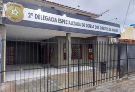 Homem que esfaqueou mulher, roubou o celular dela e fez ameaças de morte é preso pela Polícia Civil em Maceió