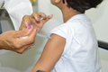 Nova vacina contra pneumonia e meningite começa a ser aplicada no SUS