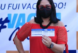 Alagoas já tem mais de 60 mil profissionais da Educação imunizados com a 1ª dose