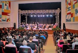 Concerto da Orquestra Filarmônica de Alagoas em Penedo lota Centro de Convenções