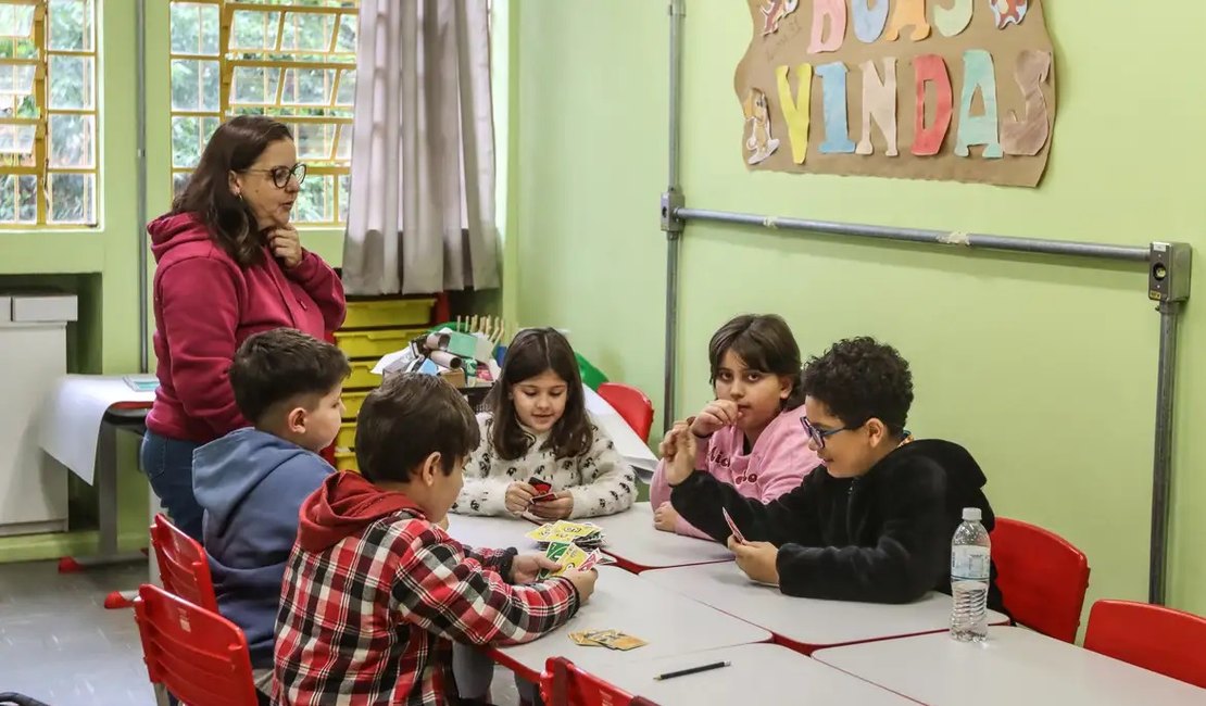 Cerca de 173 mil estudantes estão sem previsão de volta às aulas no RS