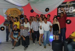 Festa Anos 80: Mais de 50% das mesas já foram vendidas para o evento