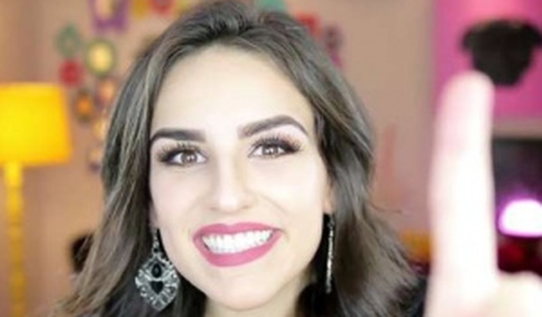 Kéfera fala sobre distúrbios: 'Me olhava no espelho e sentia nojo'