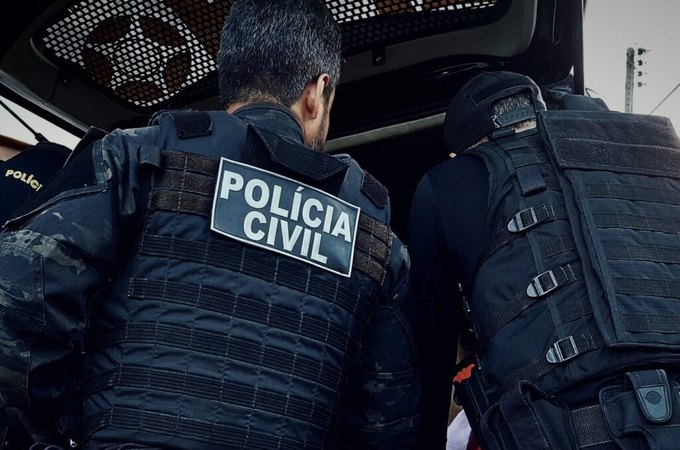 Idoso é preso por violência doméstica contra enteada e estupro de neta de 11 anos em União dos Palmares