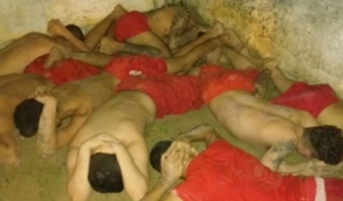 Detentos arrombam portão e tentam fugir do Cadeião durante a madrugada